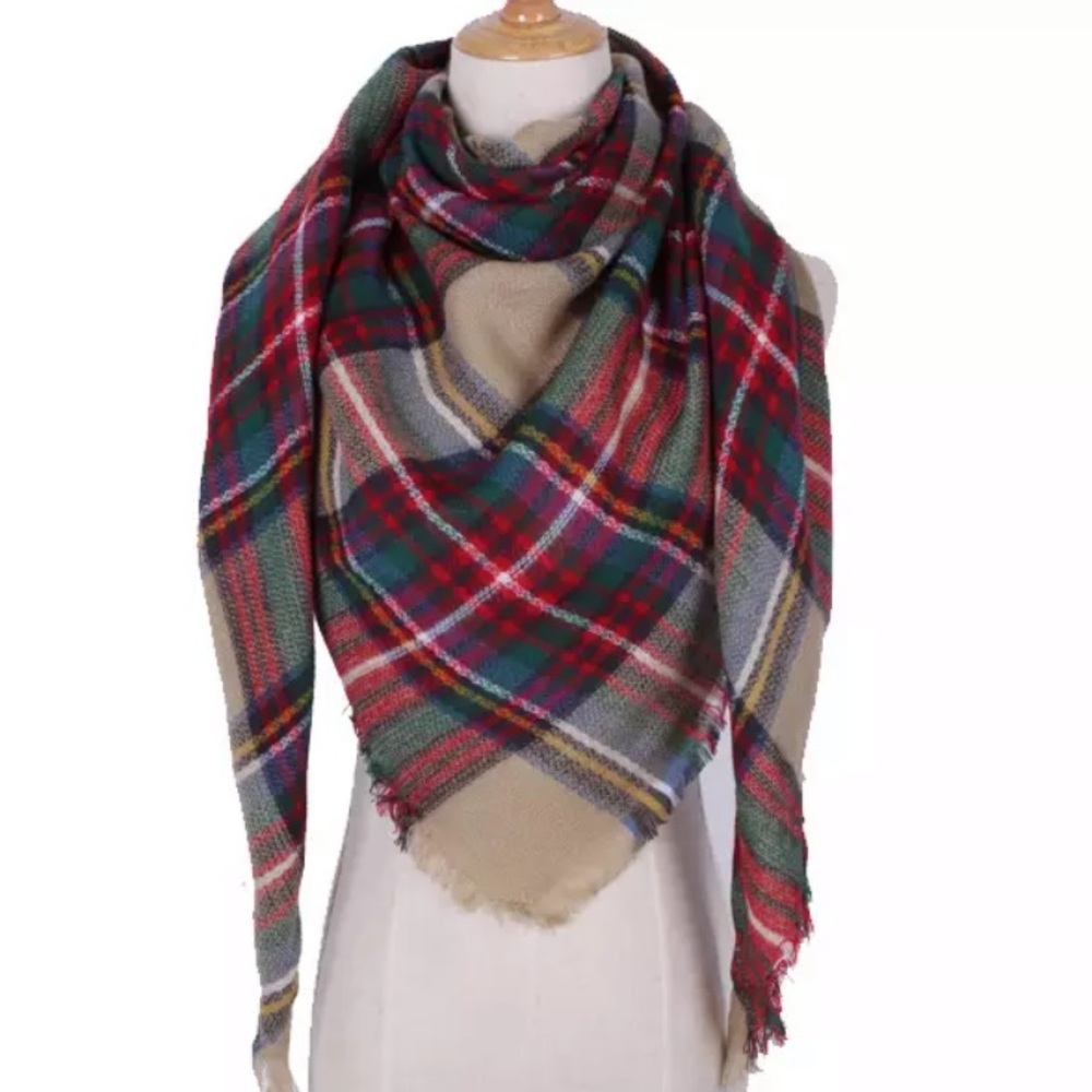 LAST ONE • Plaid Cashmere Oversized Blanket Scarf - Picture 2 of 5